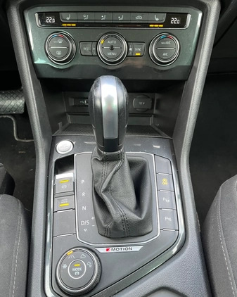 Volkswagen Tiguan cena 119000 przebieg: 99000, rok produkcji 2019 z Kraków małe 301